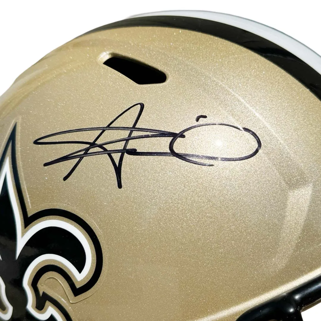 Alvin Kamara Signed New Orleans Saints Speed Full-Size Replica Football Helmet (Beckett)