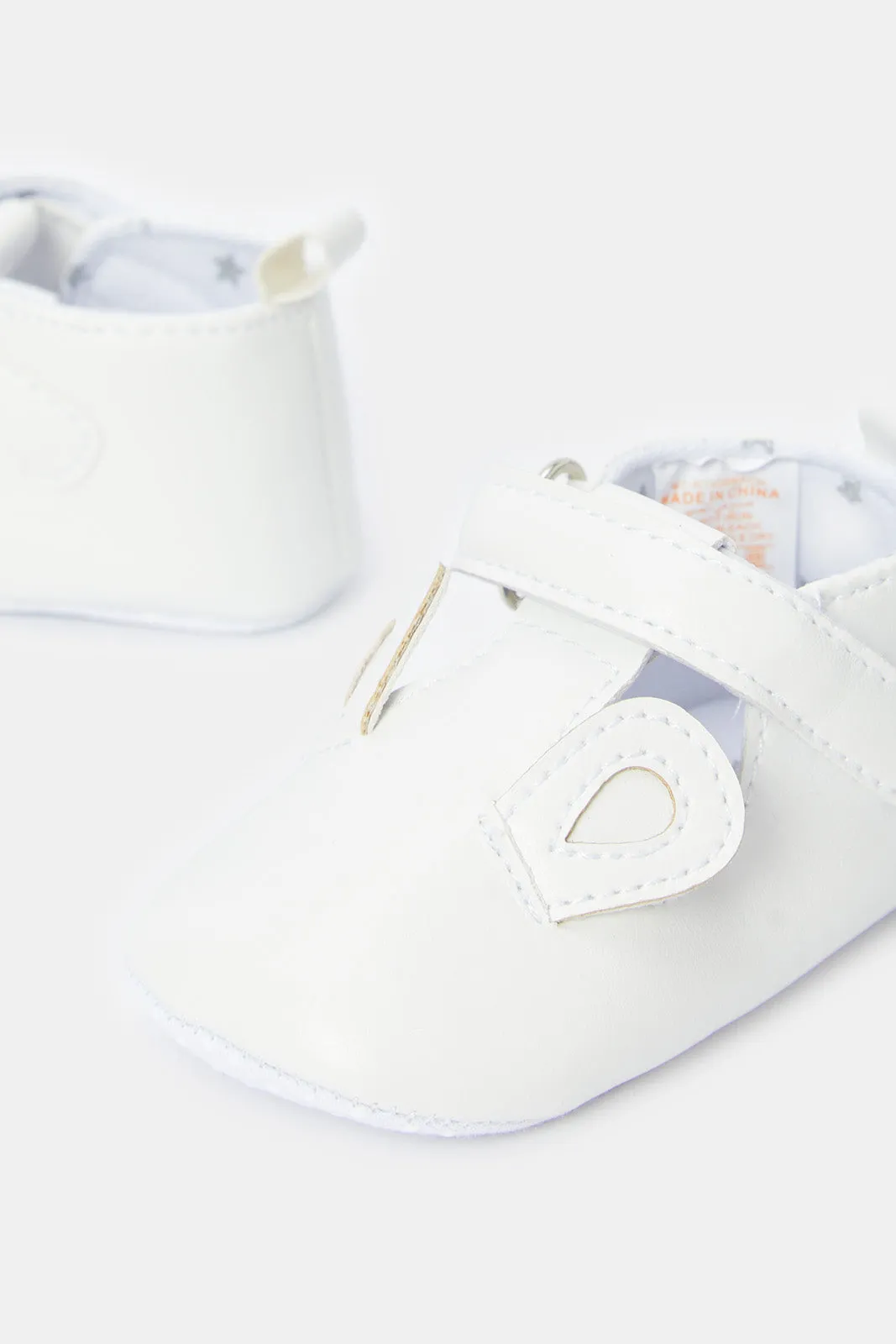 Baby White Velcro Pram Shoe