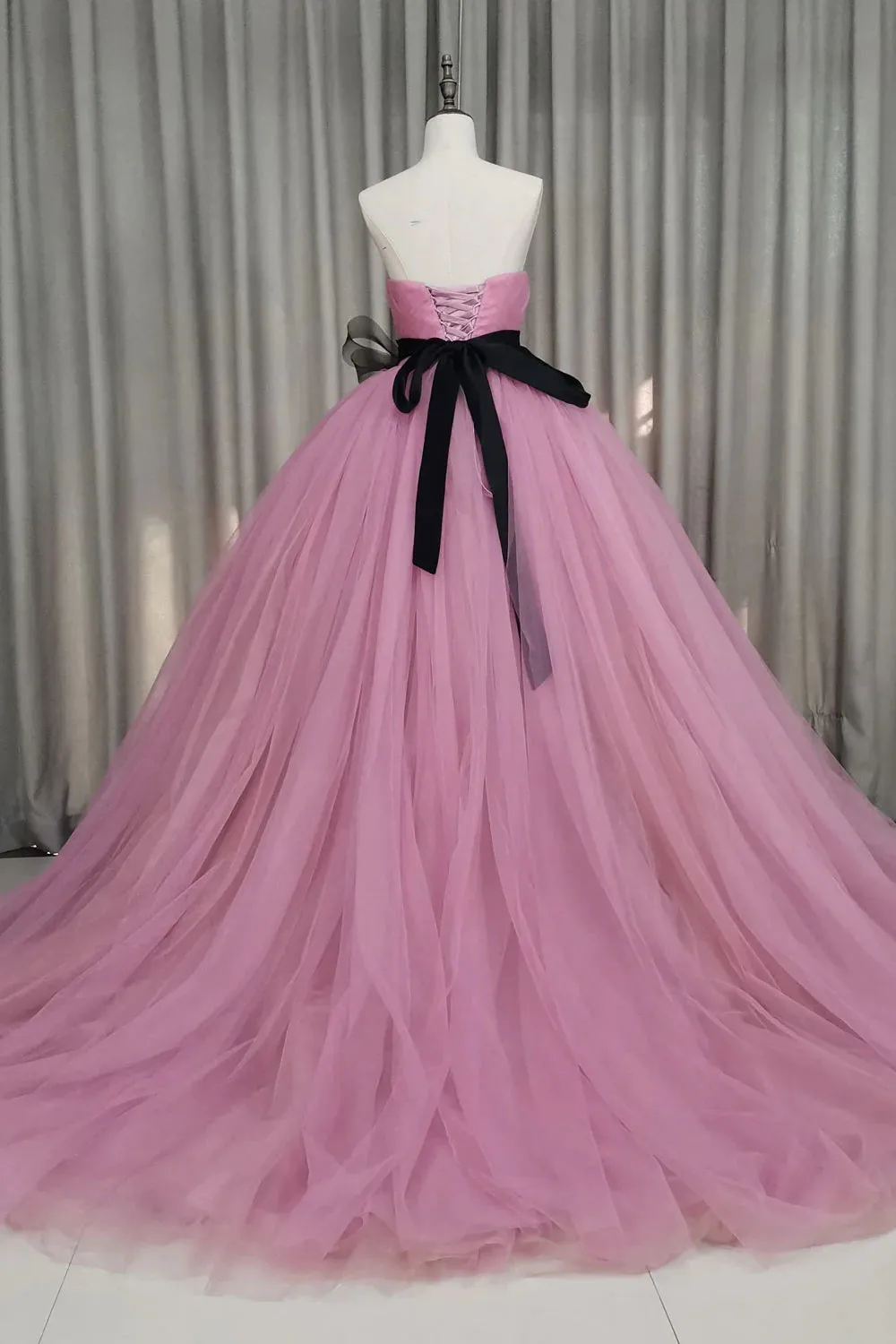 Ball Gown Pink Sweetheart Neck Tulle Long Prom Dress Princess Quinceanera Dresses UQP0238