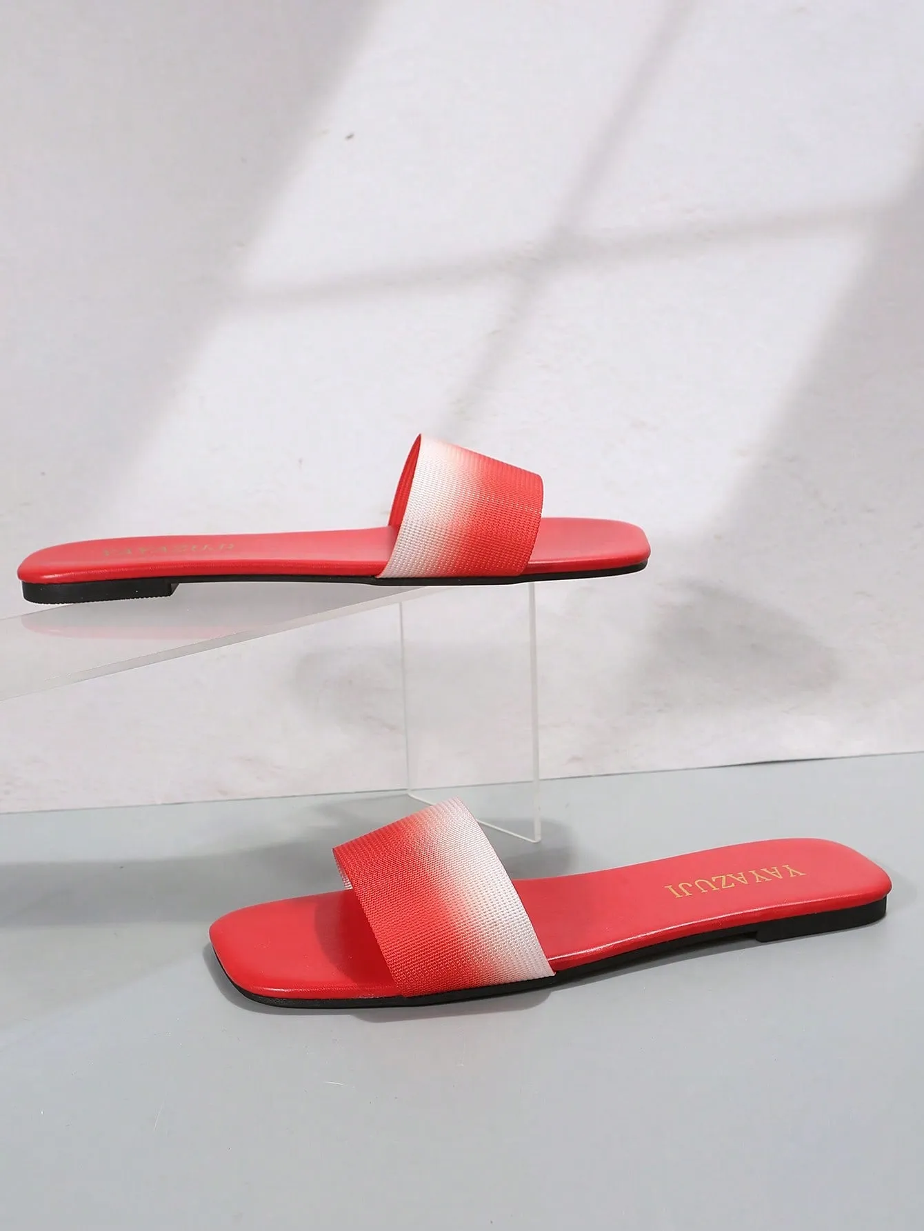 FLAT OPEN TOE FASHION SANDALS