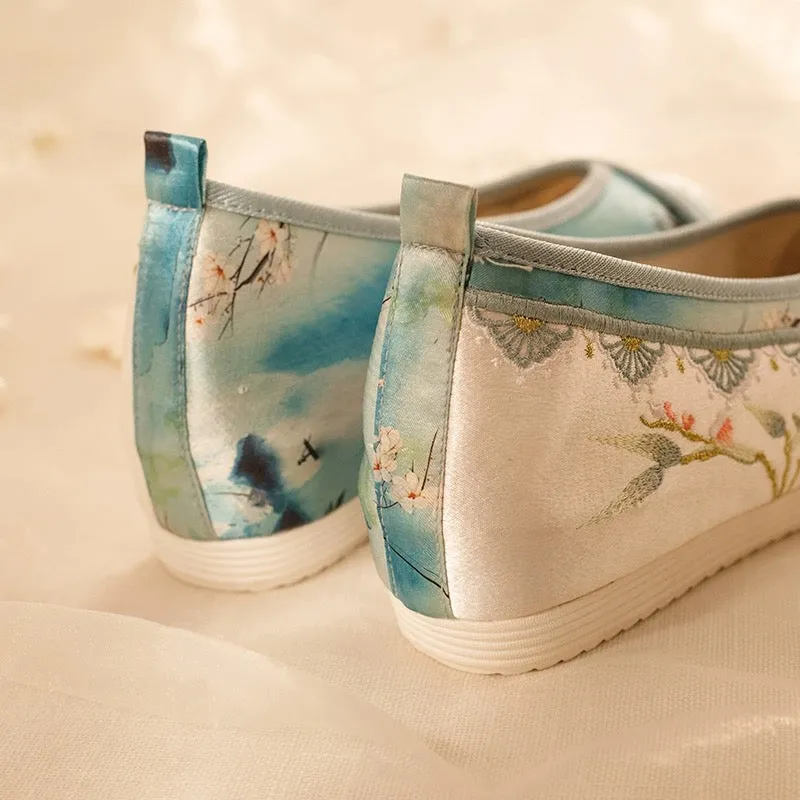 Hanfu Shoes: Helena