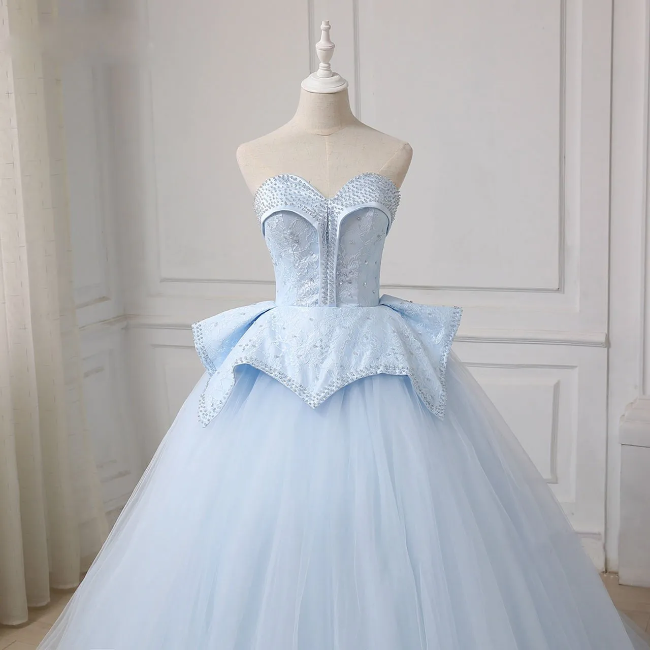 Light Blue Sweetheart Ball Gown Beading Tulle Prom Dress, Sweep Train Quinceanera Dress UQ2540