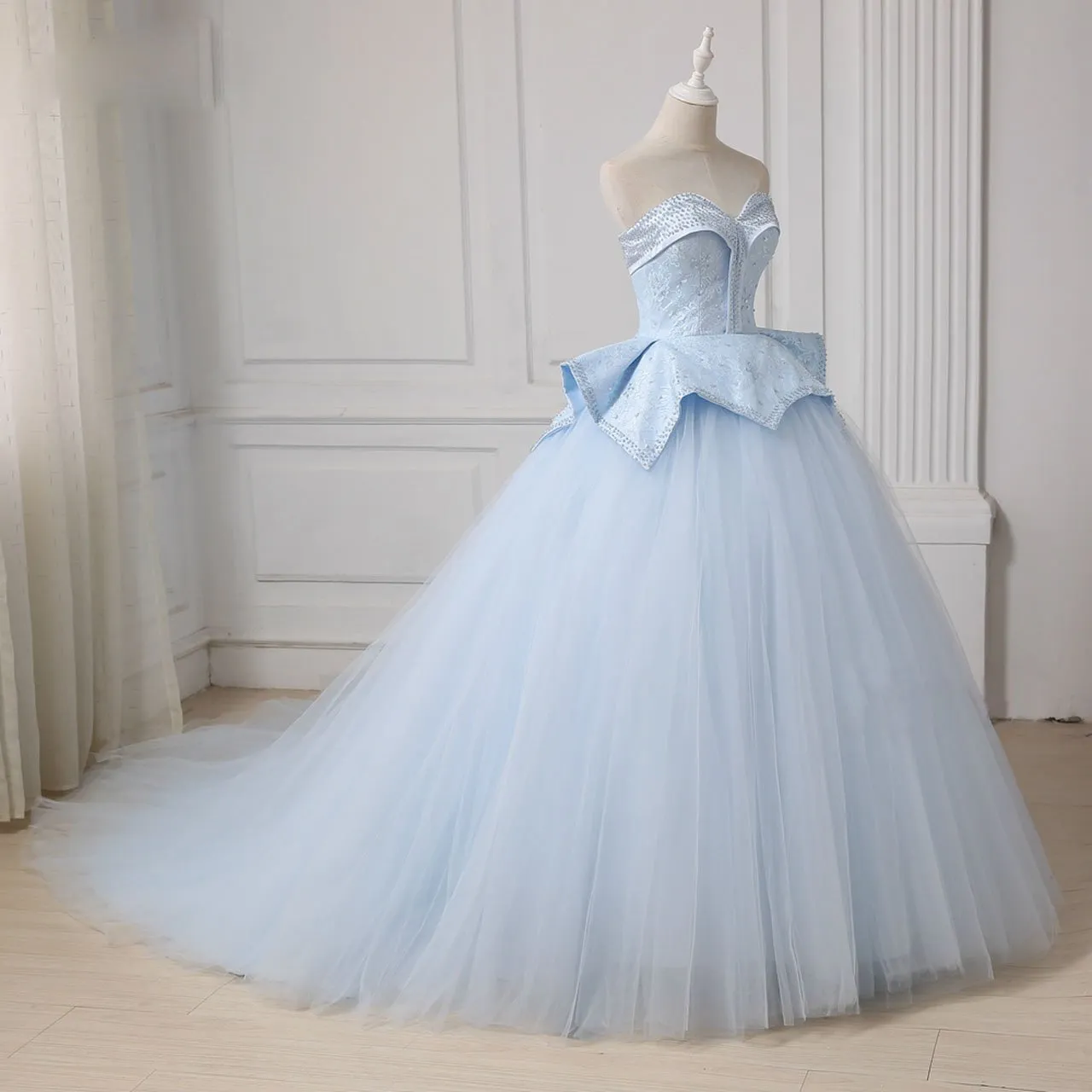 Light Blue Sweetheart Ball Gown Beading Tulle Prom Dress, Sweep Train Quinceanera Dress UQ2540