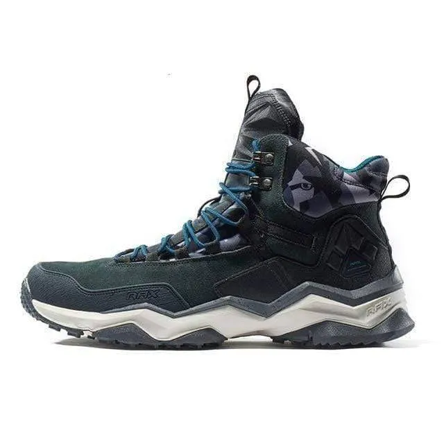 Mid-Top Trekking Boots