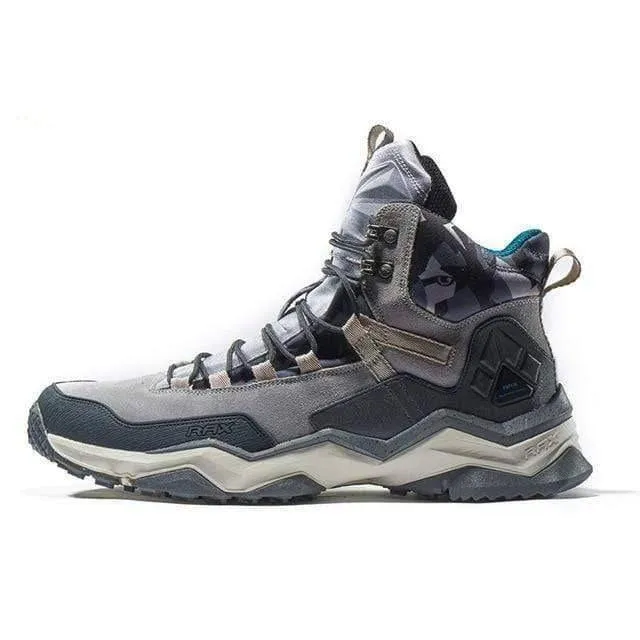 Mid-Top Trekking Boots