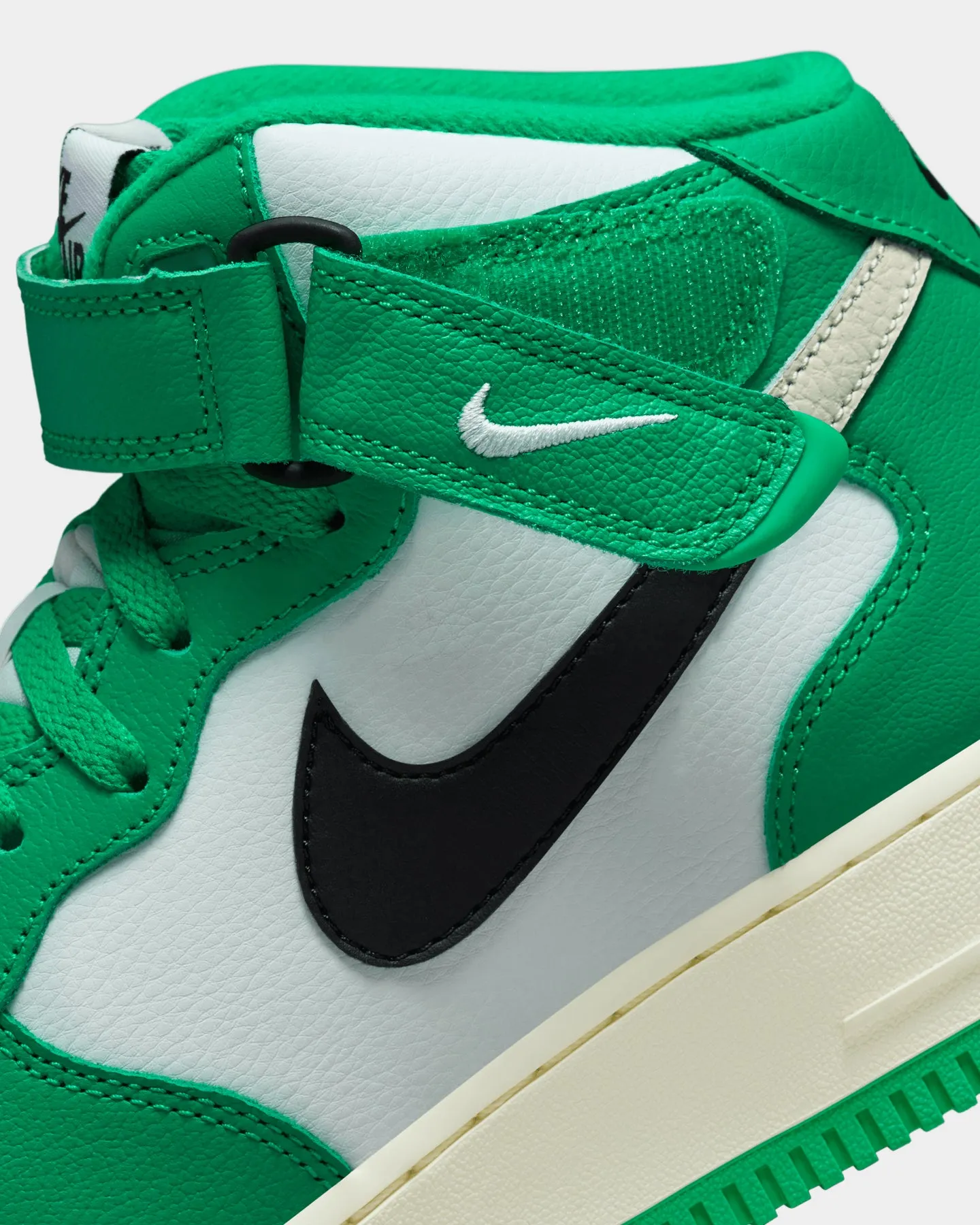 Nike Air Force 1 Mid '07 LV8 Summit White/Stadium Green