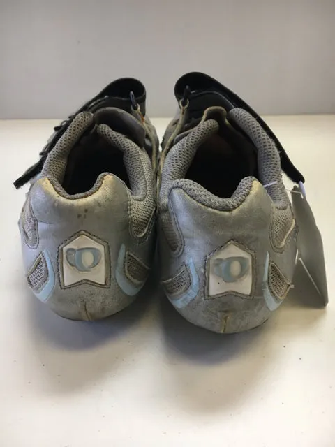 Pearl Izumi Silver Womens Size 7.5 / Size 38.5 Used MTB Biking Shoes