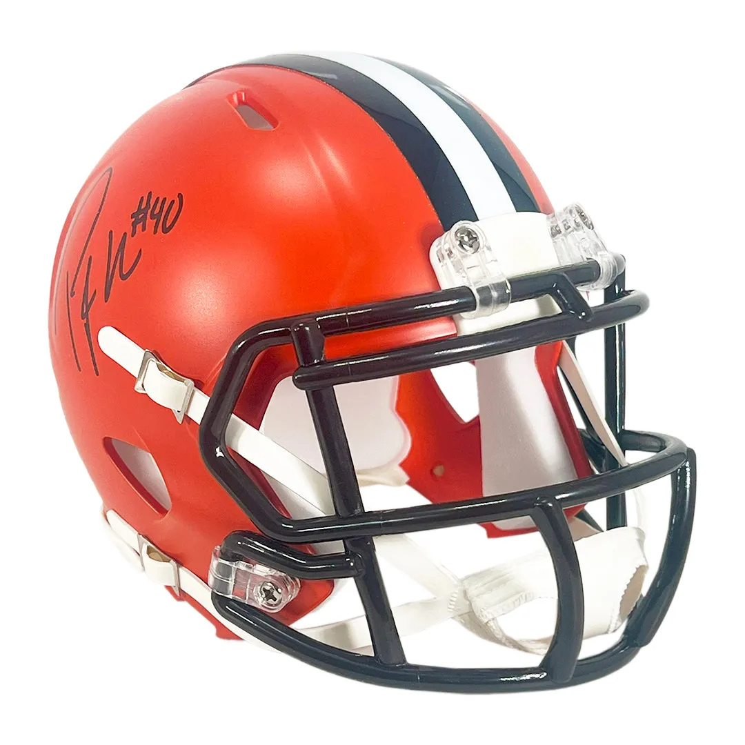 Peyton Hillis Signed Cleveland Browns Speed Mini Football Helmet (JSA)