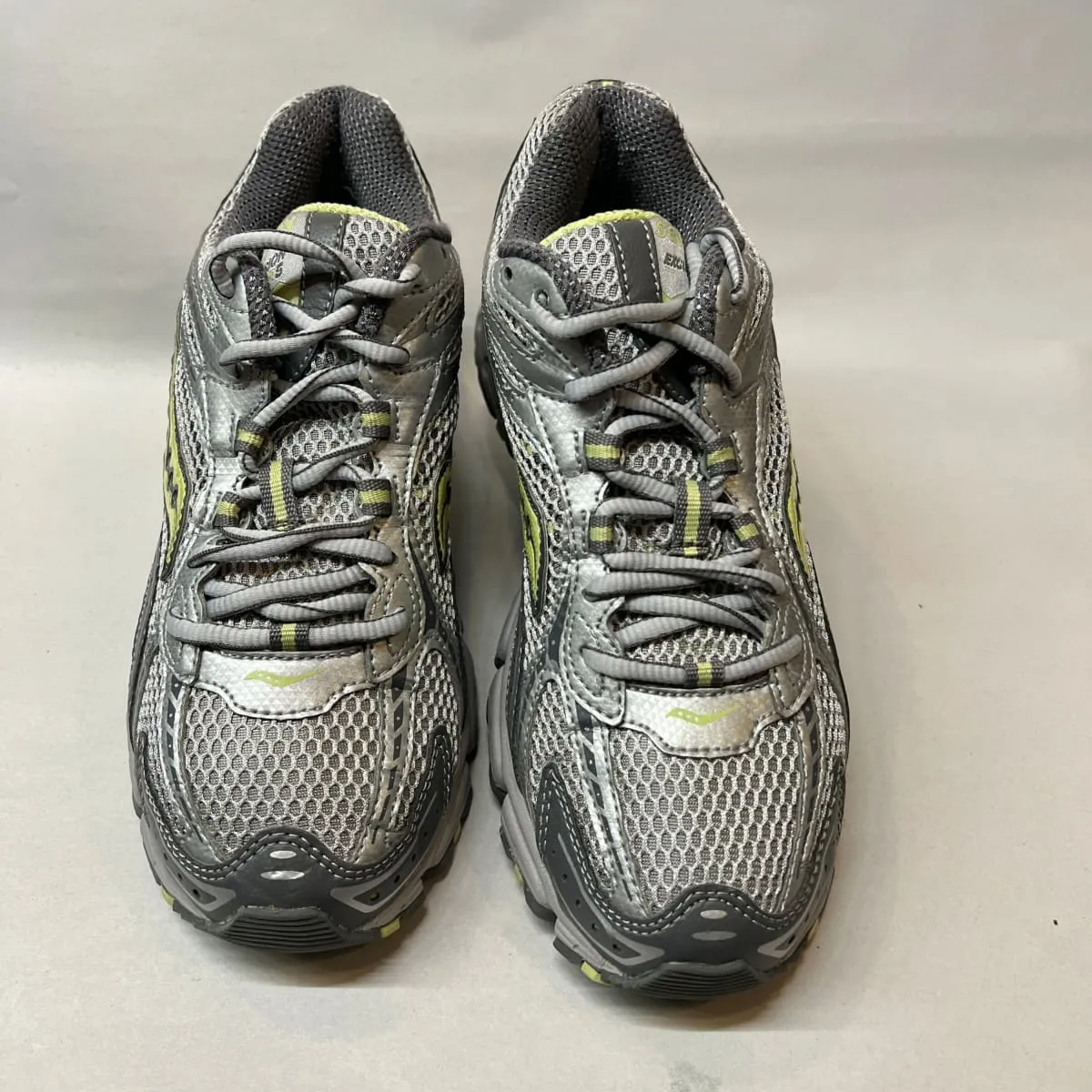 SAUCONY Women's Grid Excursion TR5  Hiking Trail Running - PREOWNED