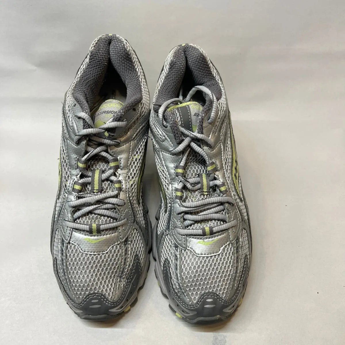 SAUCONY Women's Grid Excursion TR5  Hiking Trail Running - PREOWNED