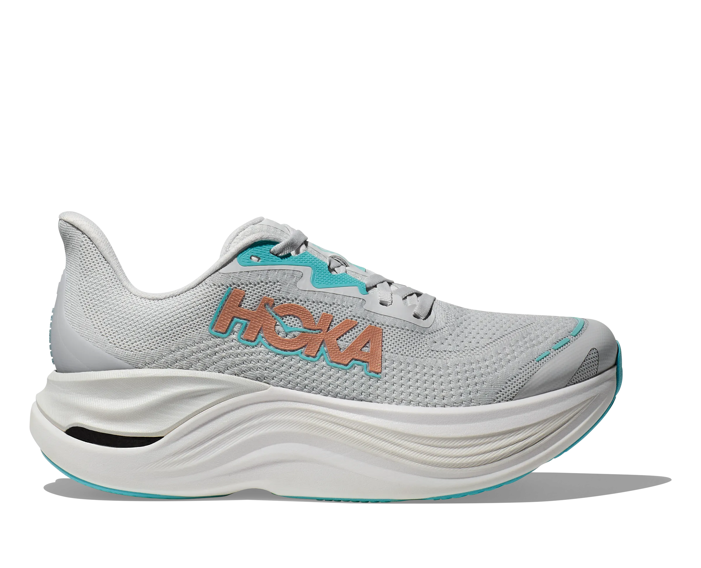 W Hoka Skyward X