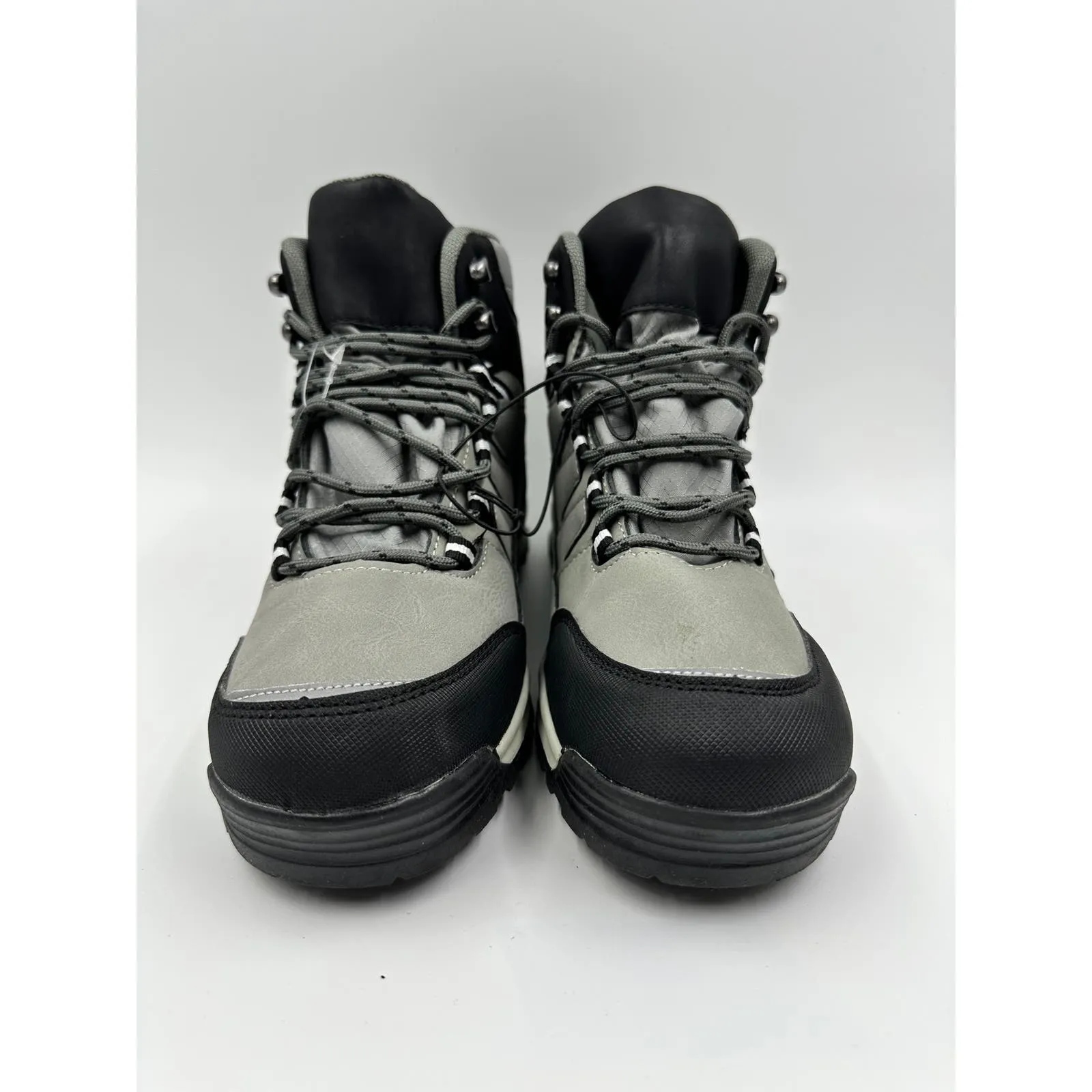 Women's Size 7.5, Gray Leather Hikers w/ Black Canvas Toe and Heel Rugged Sole