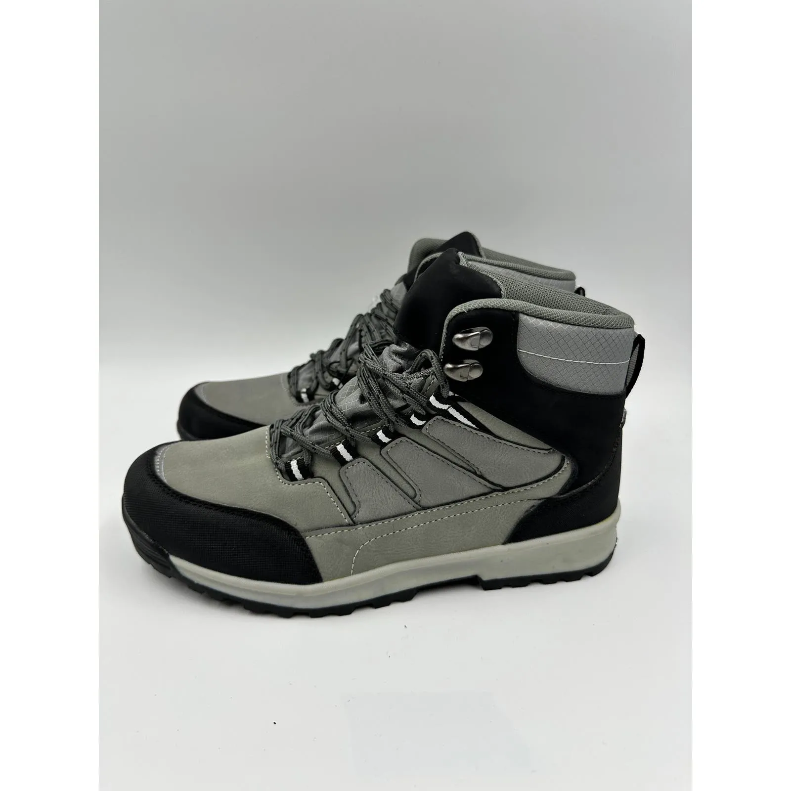 Women's Size 7.5, Gray Leather Hikers w/ Black Canvas Toe and Heel Rugged Sole